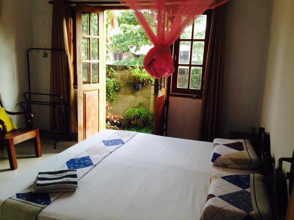 Manik Home Stay Kudapaduwa Exterior photo